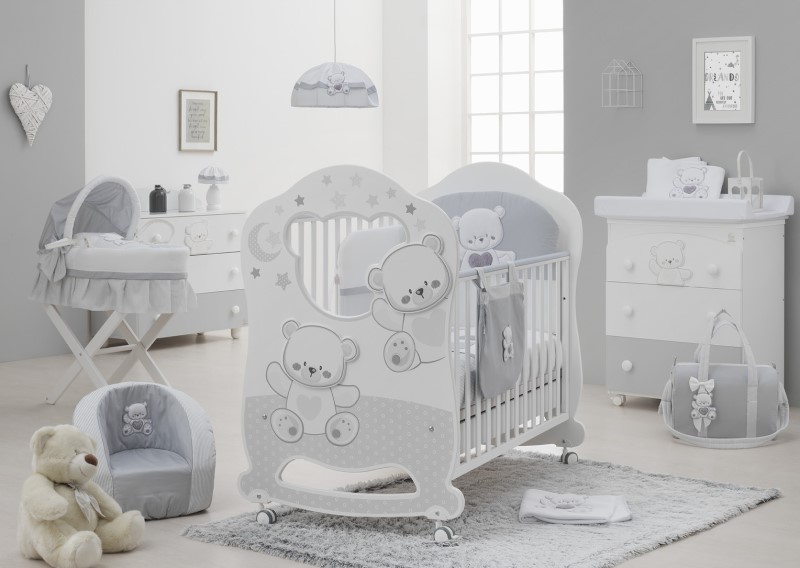 Hojdacia detská postieľka Italbaby Jolie Grey z masívu